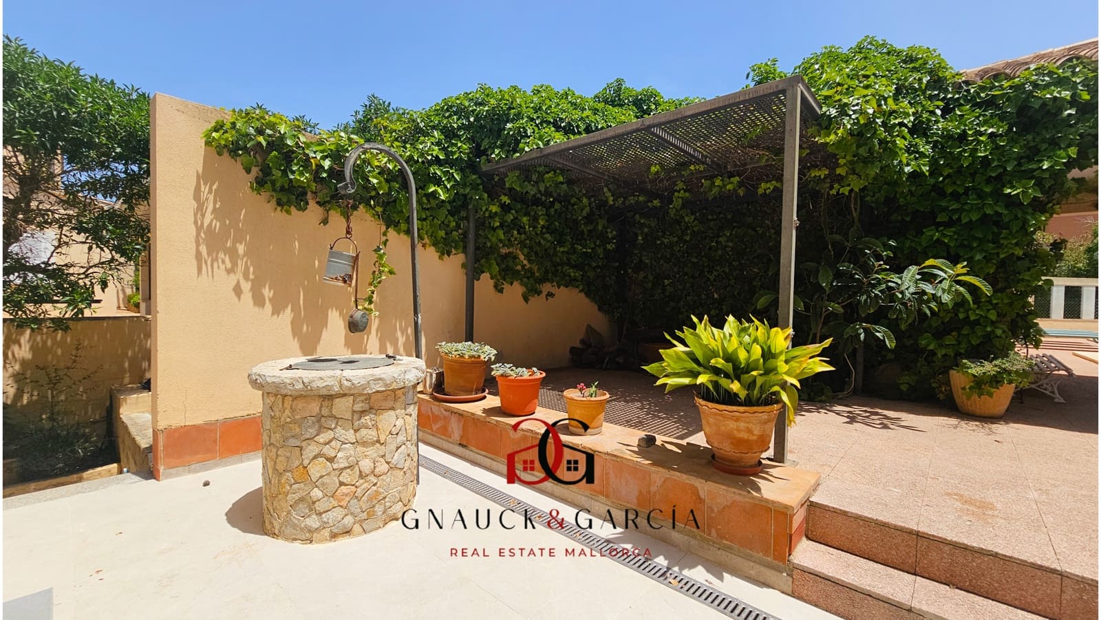 Chalet de 5 habitaciones en Badia Gran en venta con piscina garaje - 1.700.000 € (Ref: 9417638)