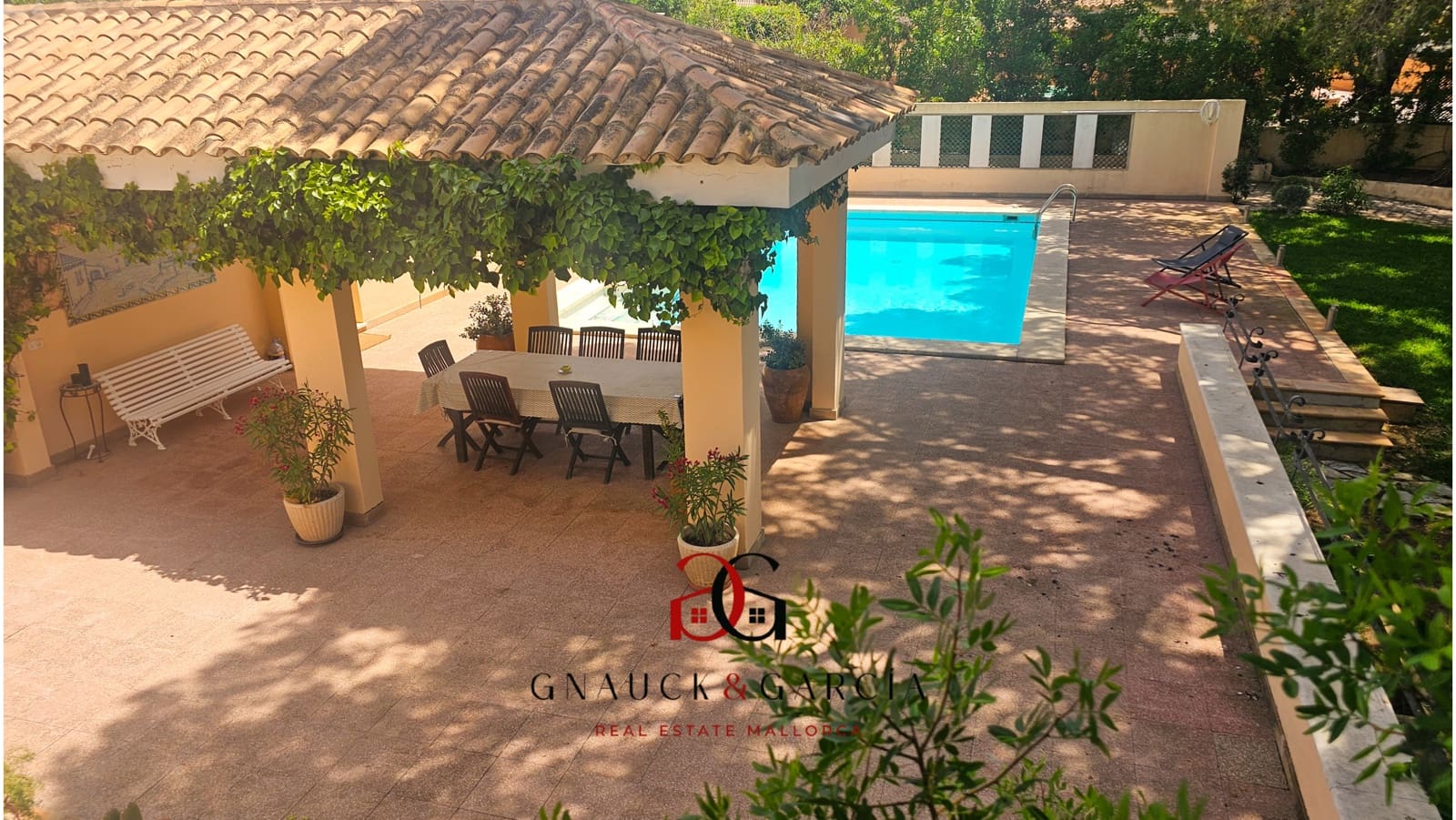 Chalet de 5 habitaciones en Badia Gran en venta con piscina garaje - 1.700.000 € (Ref: 9417638)