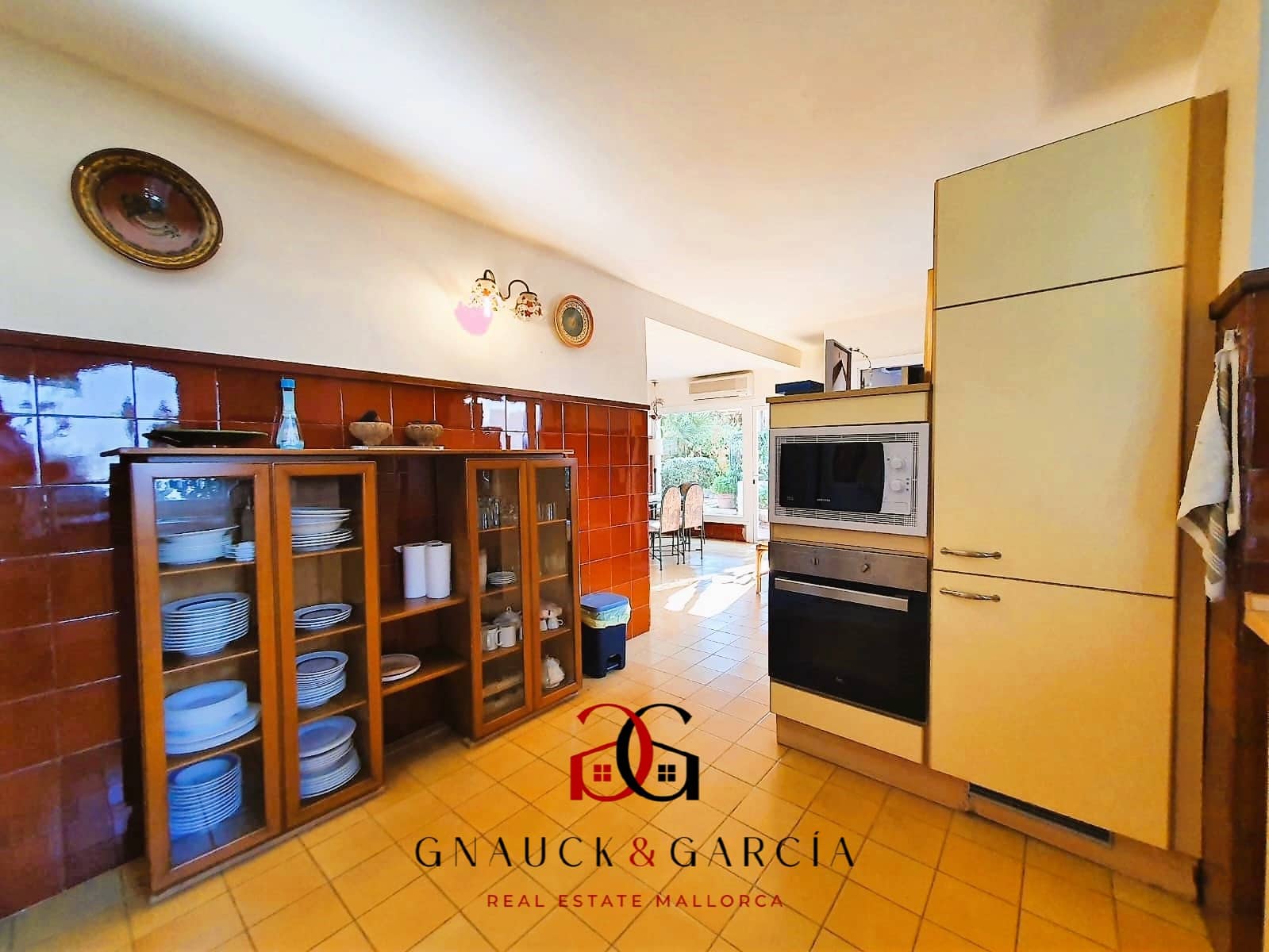 4 bedroom Villa for sale in Badia Blava with pool garage - € 3,350,000 (Ref: 9431980)