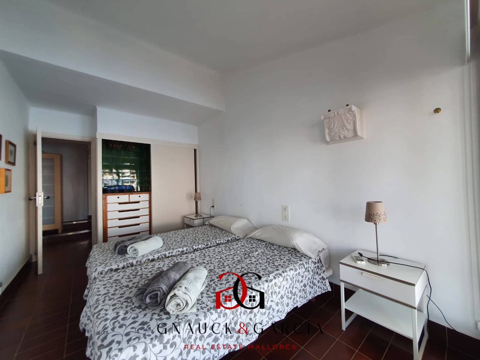 4 bedroom Villa for sale in Badia Blava with pool garage - € 3,350,000 (Ref: 9431980)