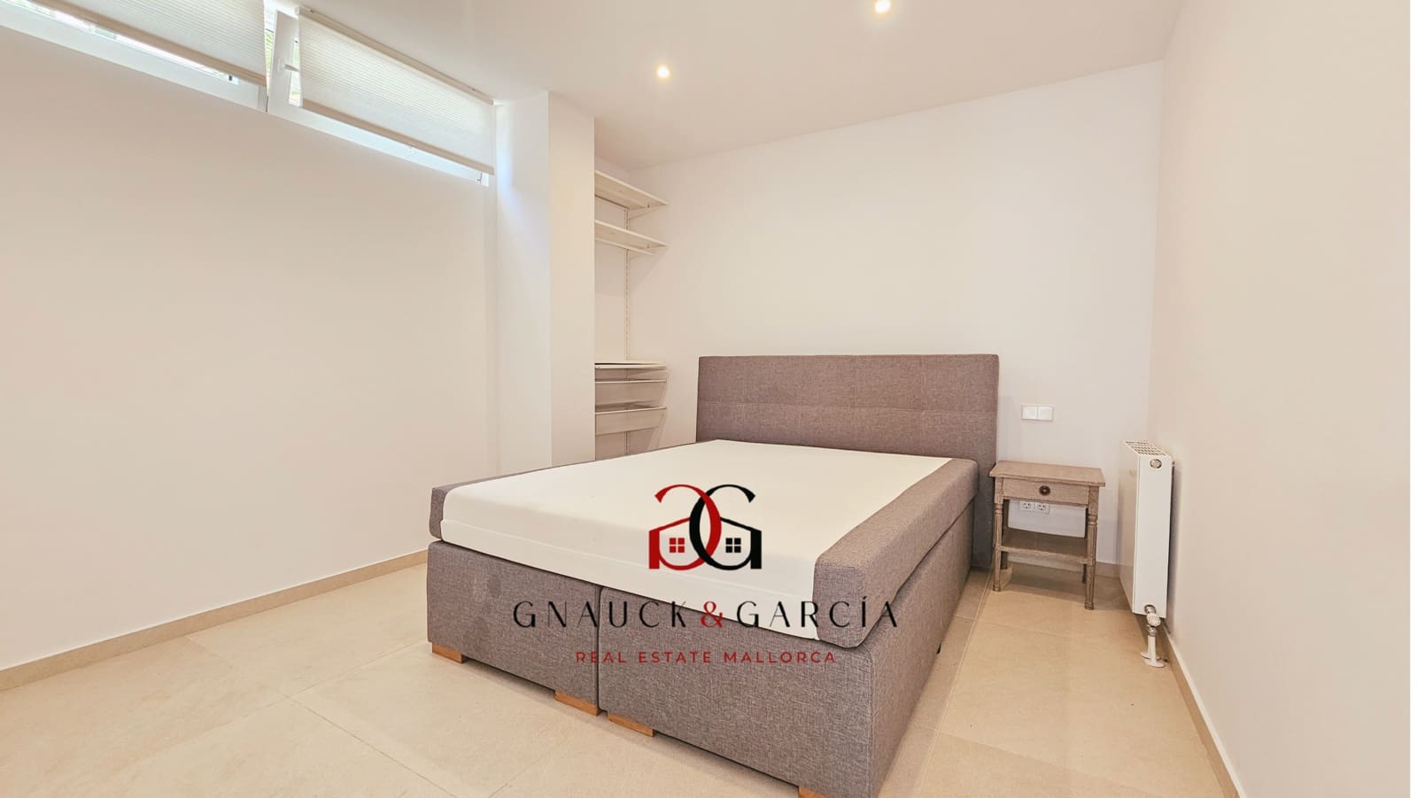 6 soverom Villa til salgs i Palmanova med svømmebasseng garasje - € 3 950 000 (Ref: 9436138)