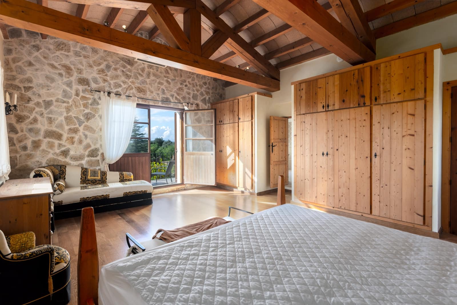 6 soveværelse Finca/Landehus til salg i Sencelles med swimmingpool garage - € 1.950.000 (Ref: 9473598)