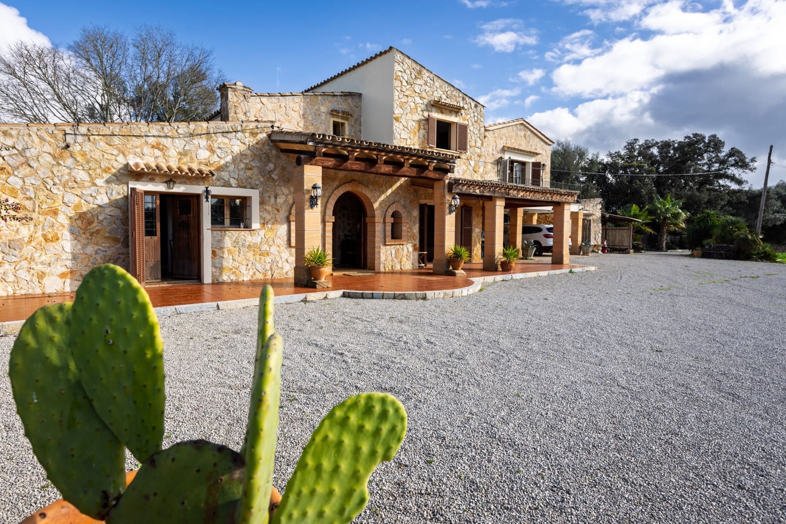 6 soveværelse Finca/Landehus til salg i Sencelles med swimmingpool garage - € 1.950.000 (Ref: 9473598)