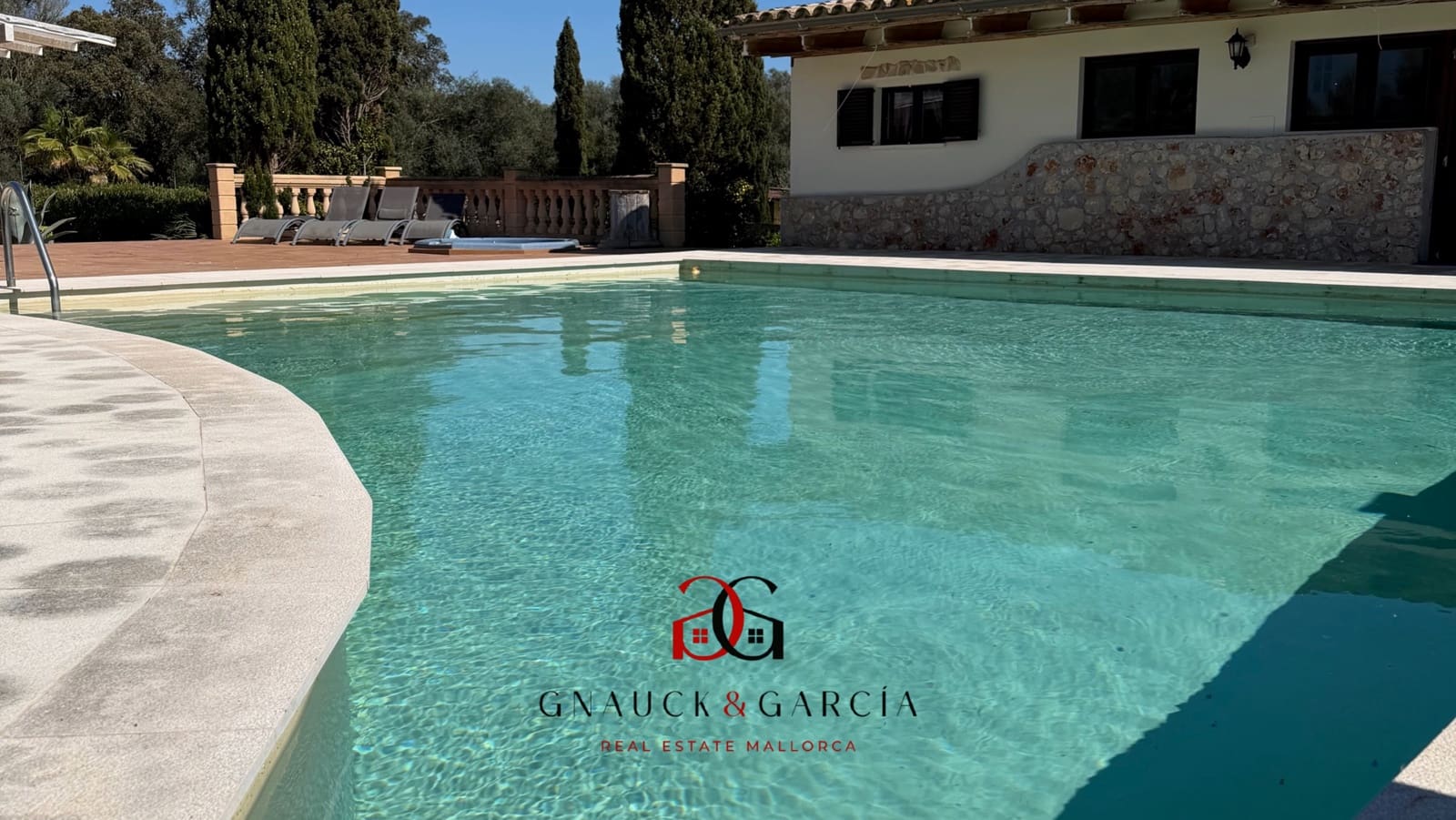 6 bedroom Finca/Country House for sale in Sencelles with pool garage - € 1,690,000 (Ref: 9473598)