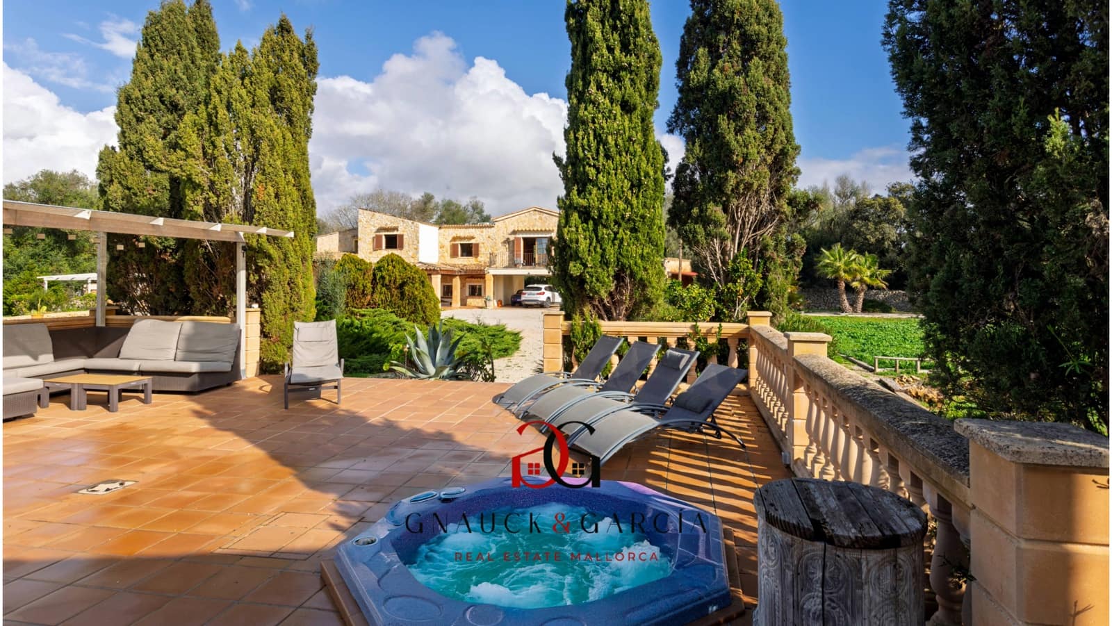 6 bedroom Finca/Country House for sale in Sencelles with pool garage - € 1,690,000 (Ref: 9473598)