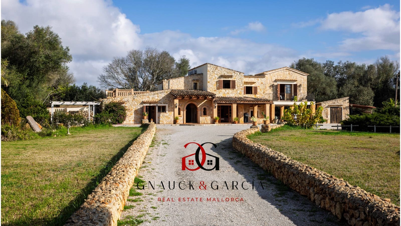 6 bedroom Finca/Country House for sale in Sencelles with pool garage - € 1,690,000 (Ref: 9473598)
