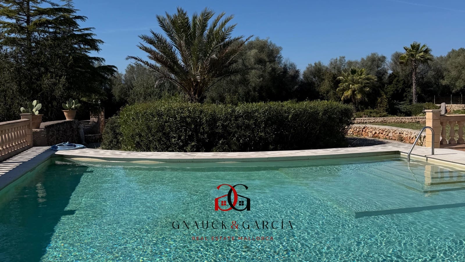 6 bedroom Finca/Country House for sale in Sencelles with pool garage - € 1,690,000 (Ref: 9473598)