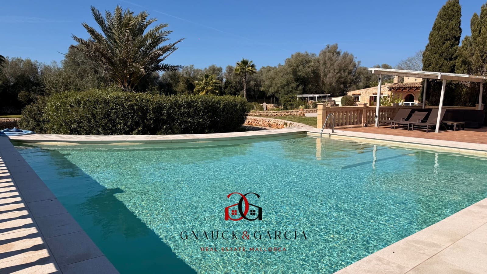 6 bedroom Finca/Country House for sale in Sencelles with pool garage - € 1,690,000 (Ref: 9473598)