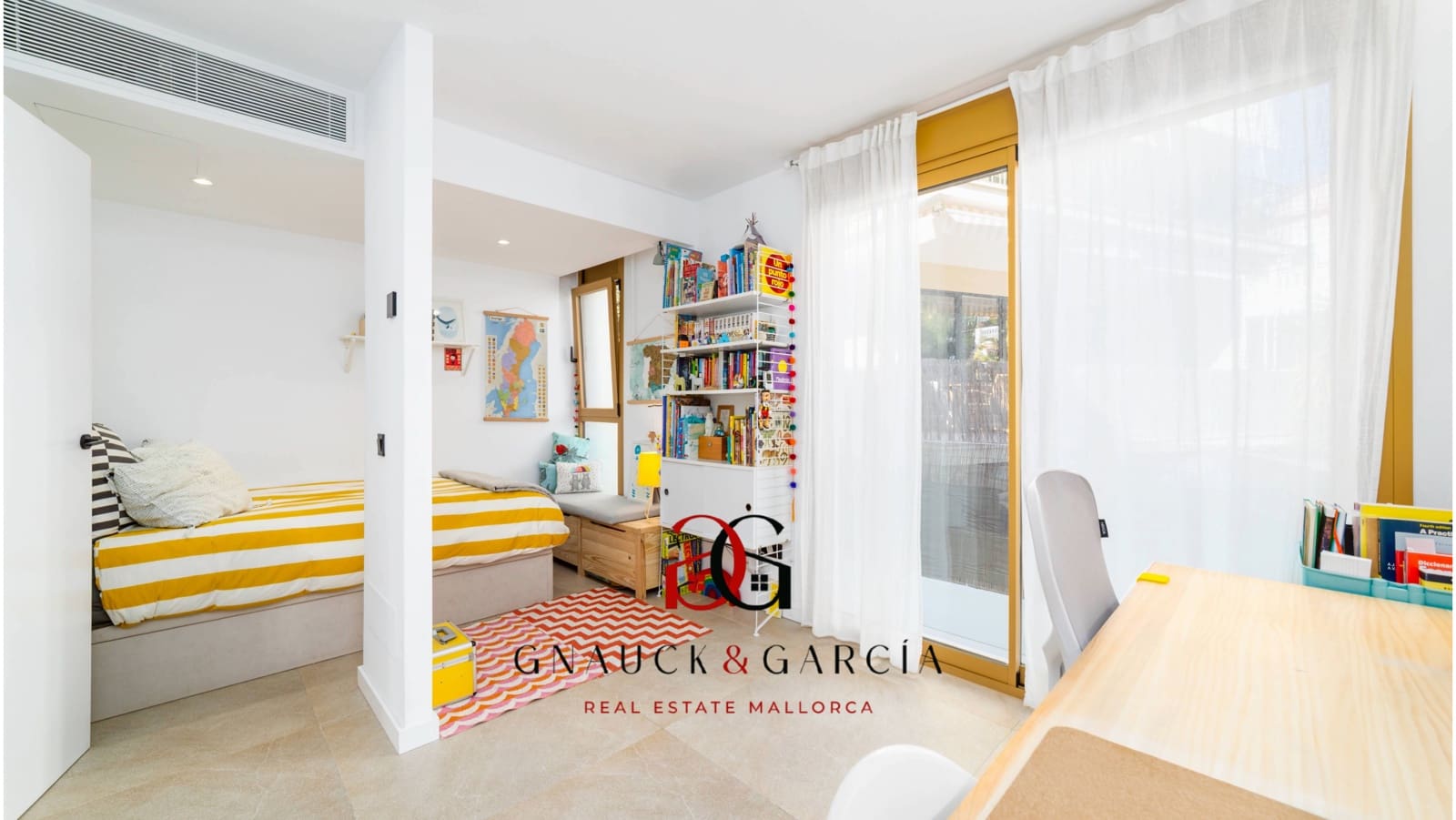 2 soverom Leilighet til salgs i San Agustin / Sant Agusti med svømmebasseng garasje - € 839 000 (Ref: 9624114)