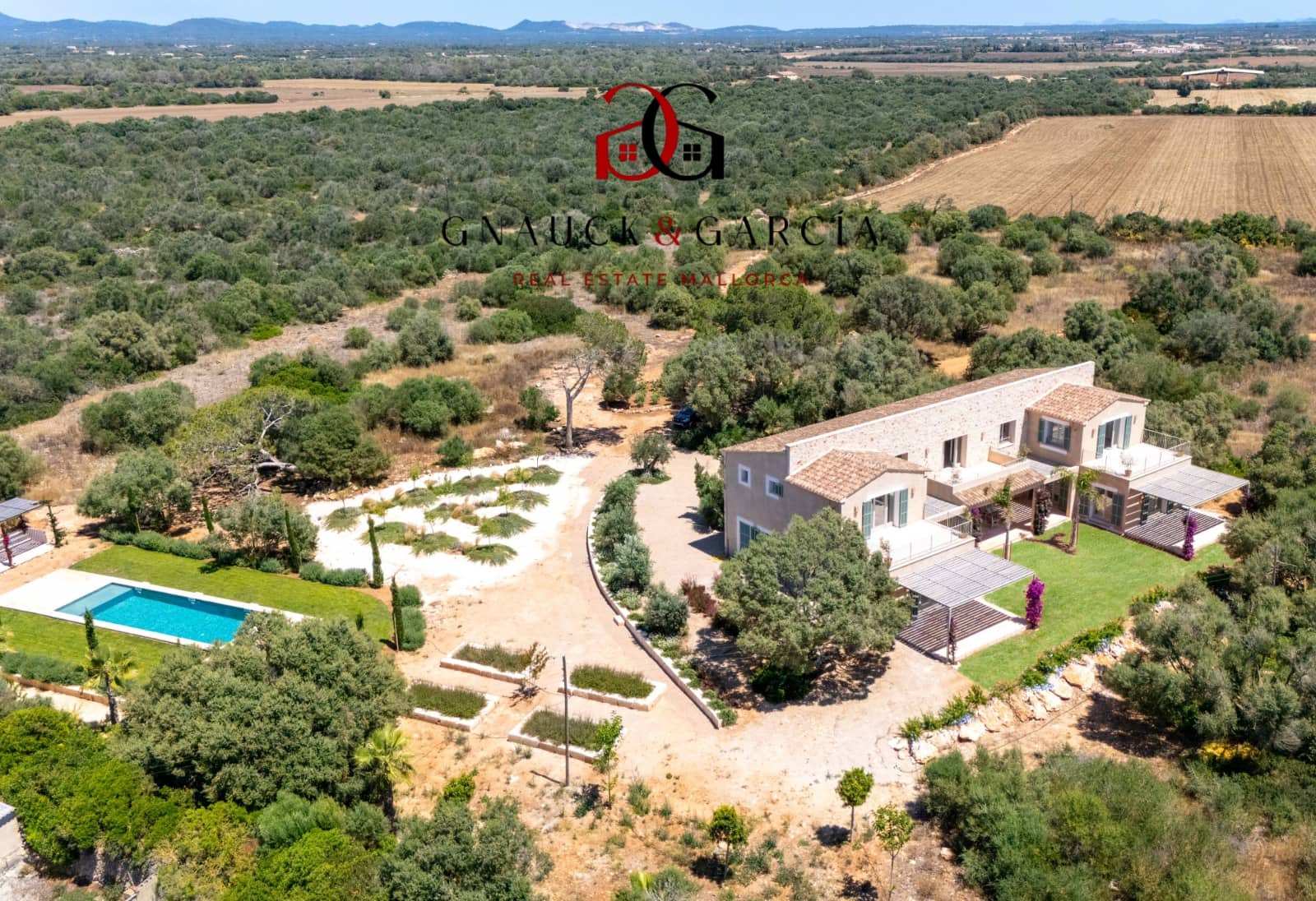 Finca/Casa Rural de 6 habitaciones en Campos en venta con piscina garaje - 3.950.000 € (Ref: 9643582)