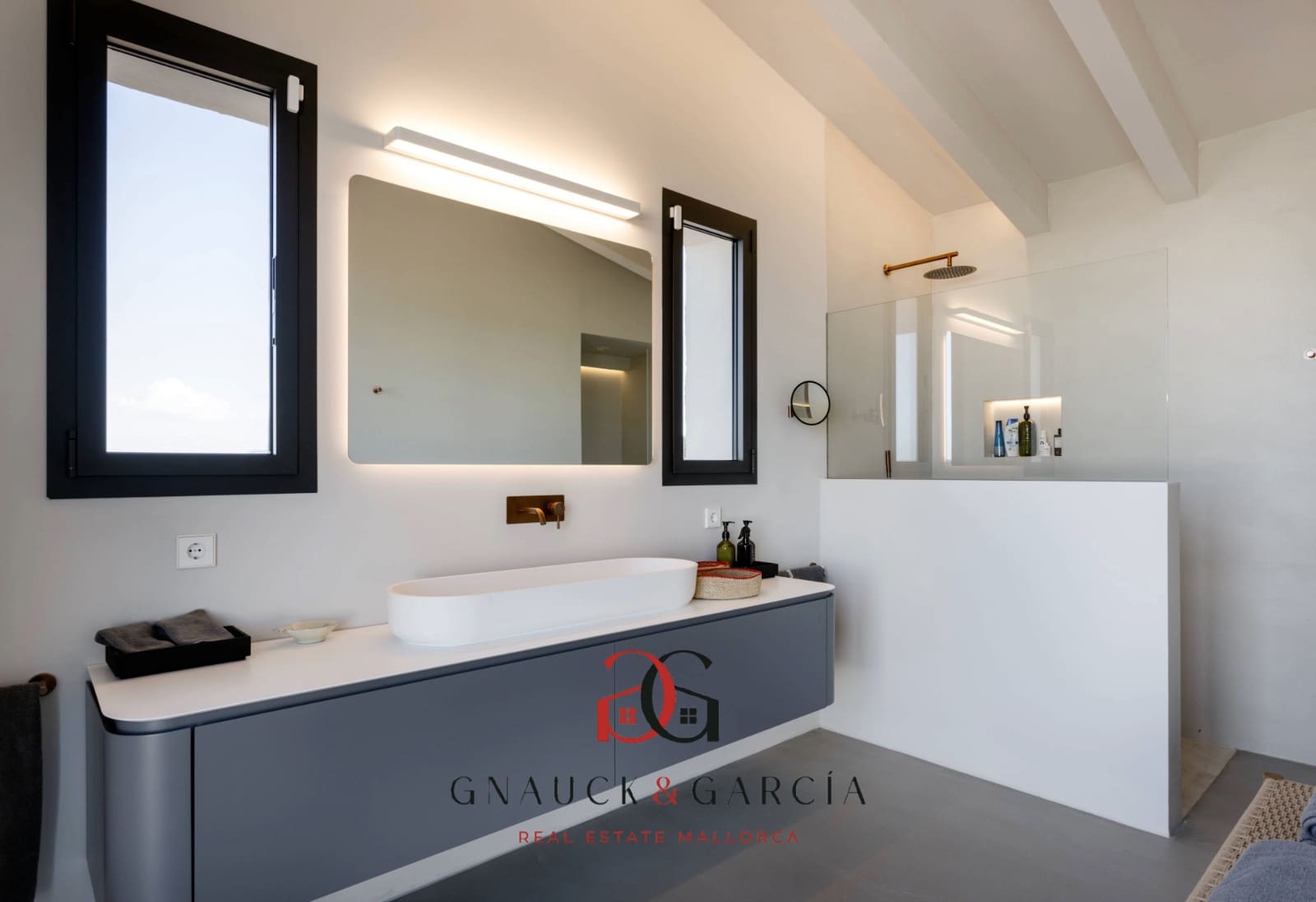 6 bedroom Finca/Country House for sale in Campos with pool - € 3,950,000 (Ref: 9646072)