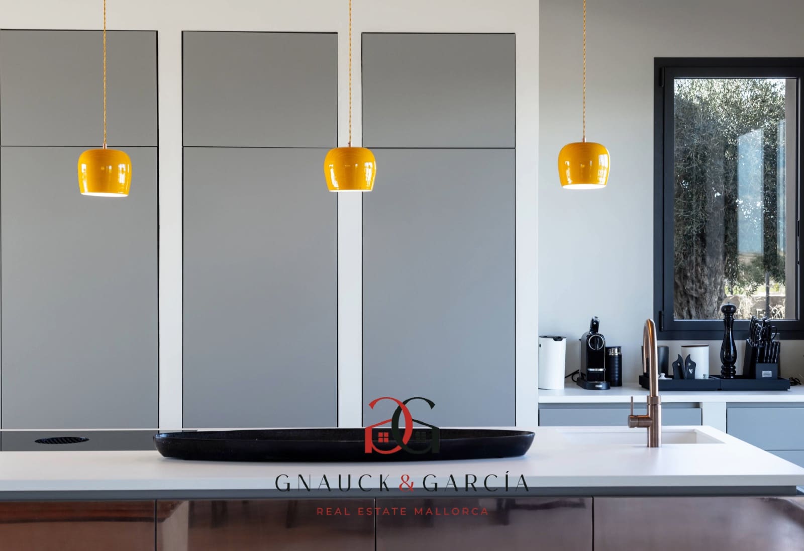 6 bedroom Finca/Country House for sale in Campos with pool - € 3,950,000 (Ref: 9646072)