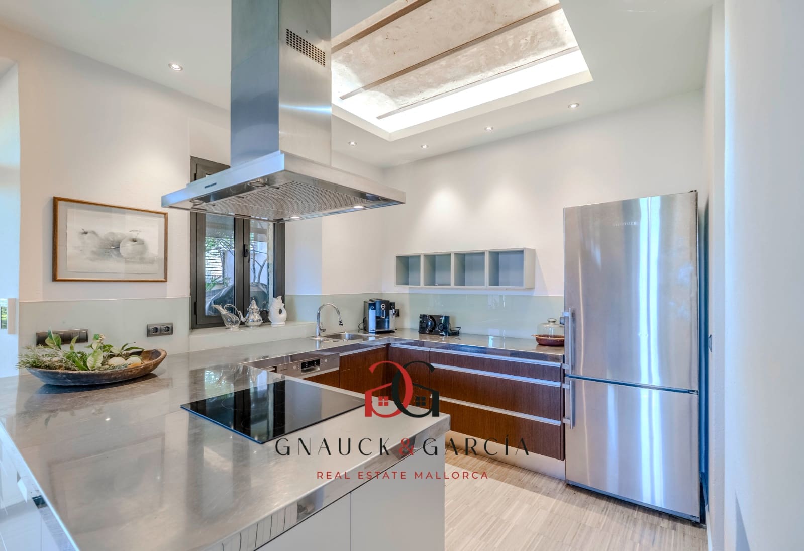 4 quarto Apartamento para venda em Establiments com piscina garagem - 1 200 000 € (Ref: 9720553)