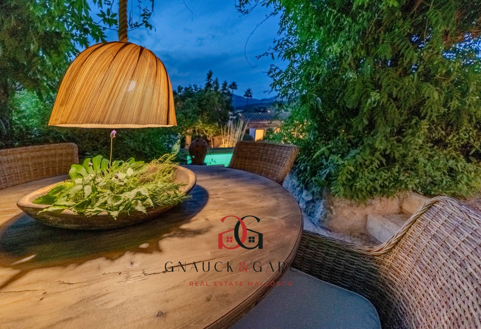 4 quarto Apartamento para venda em Establiments com piscina garagem - 1 200 000 € (Ref: 9720553)