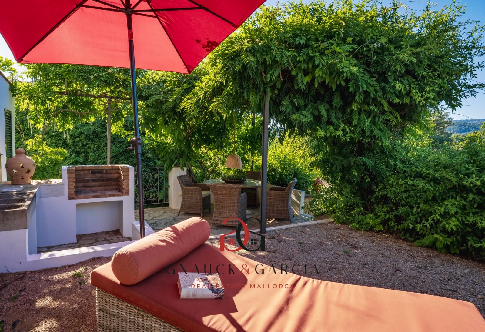 4 quarto Apartamento para venda em Establiments com piscina garagem - 1 200 000 € (Ref: 9720553)