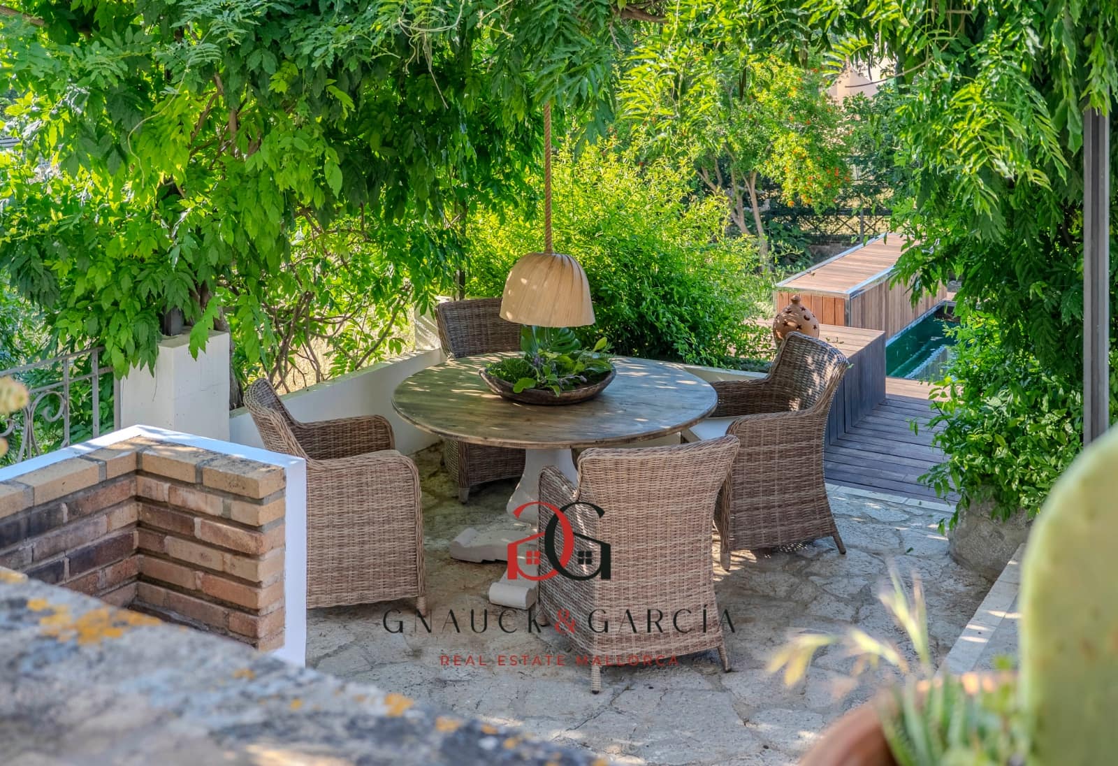 4 quarto Apartamento para venda em Establiments com piscina garagem - 1 200 000 € (Ref: 9720553)