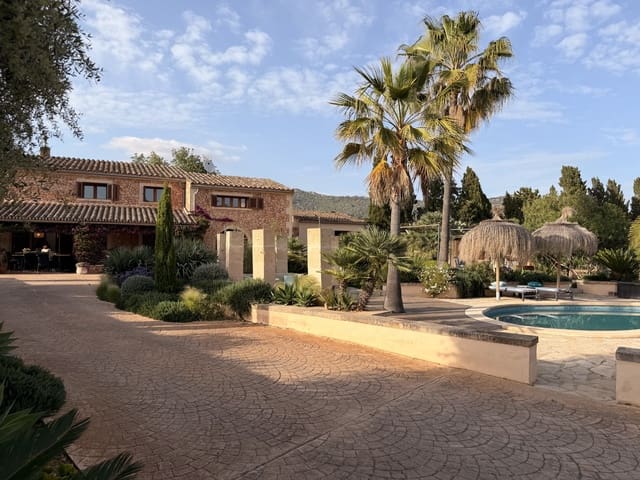 3 sypialnia Finka/Dom wiejski na sprzedaż w Llucmajor z basenem - 1 198 000 € (Ref: 9810788)