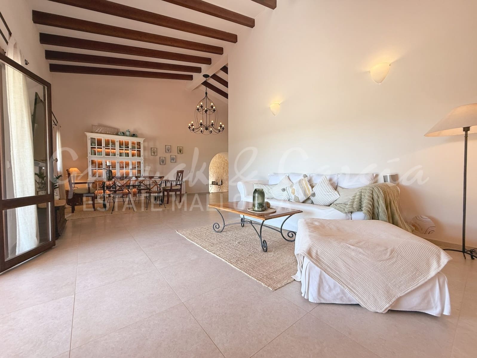 4 bedroom Finca/Country House for sale in Campos with pool garage - € 2,435,000 (Ref: 9844454)