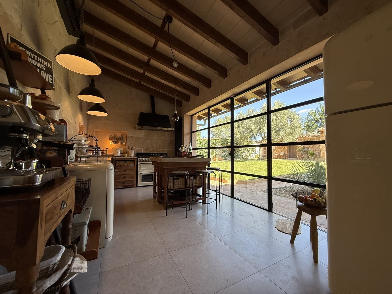 4 bedroom Finca/Country House for sale in Campos with pool garage - € 2,435,000 (Ref: 9844454)