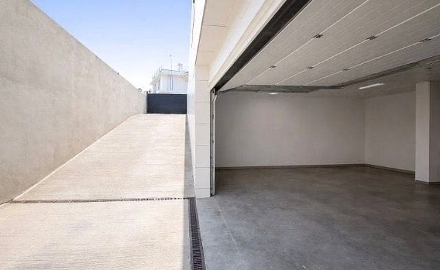 4 quarto Moradia para venda em Palma de Mallorca com piscina garagem - 1 875 000 € (Ref: 9863601)