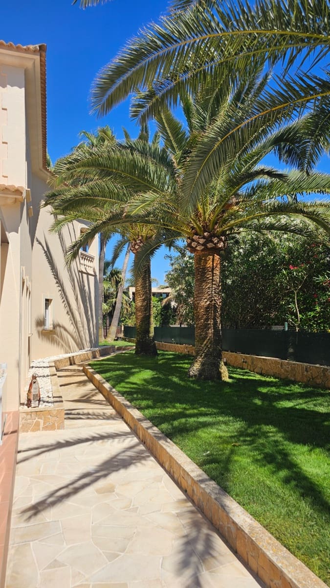 5 bedroom Villa for sale in Cala Pi with pool garage - € 2,460,000 (Ref: 9867368)