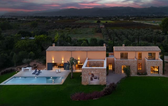 Chalet de 4 habitaciones en Santa María del Camí en venta con piscina garaje - 5.500.000 € (Ref: 9883598)