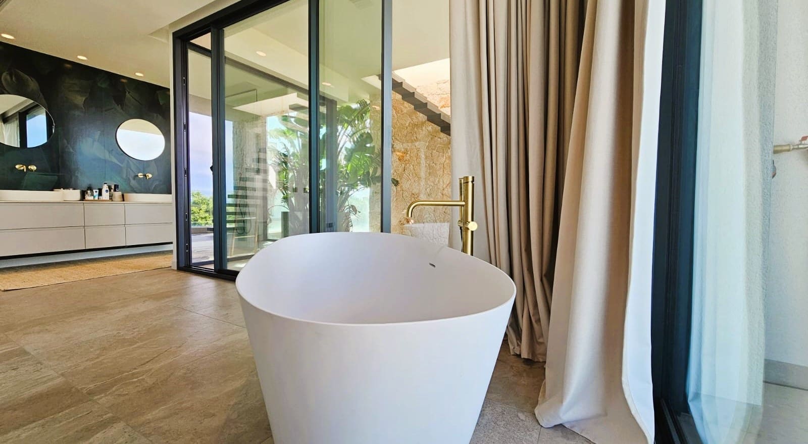 4 bedroom Villa for sale in Puig de Ros with pool garage - € 2,950,000 (Ref: 9932113)