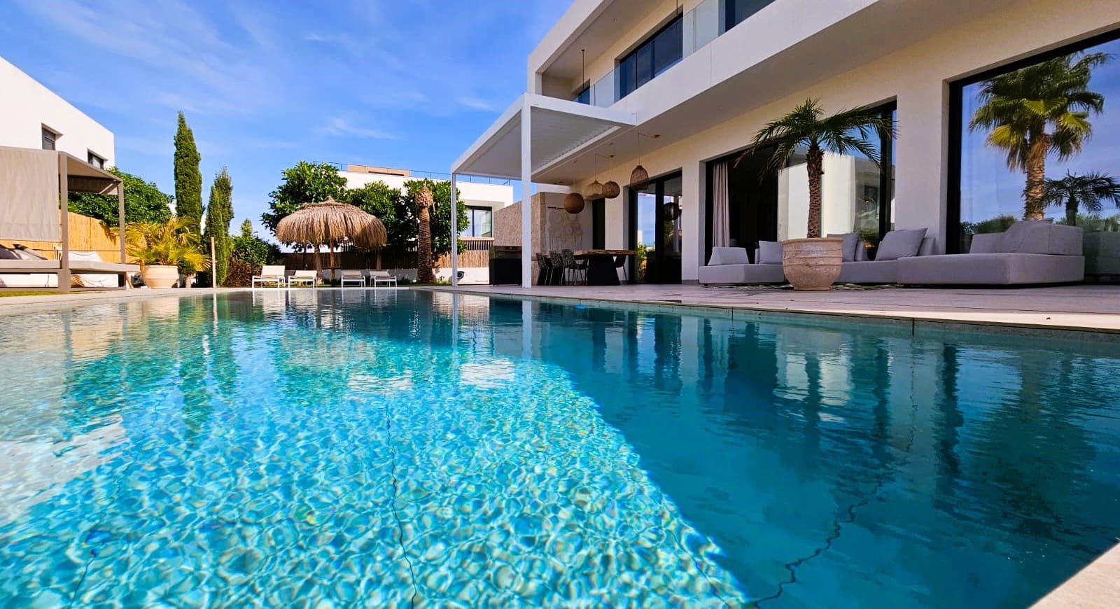 4 bedroom Villa for sale in Puig de Ros with pool garage - € 2,950,000 (Ref: 9932113)