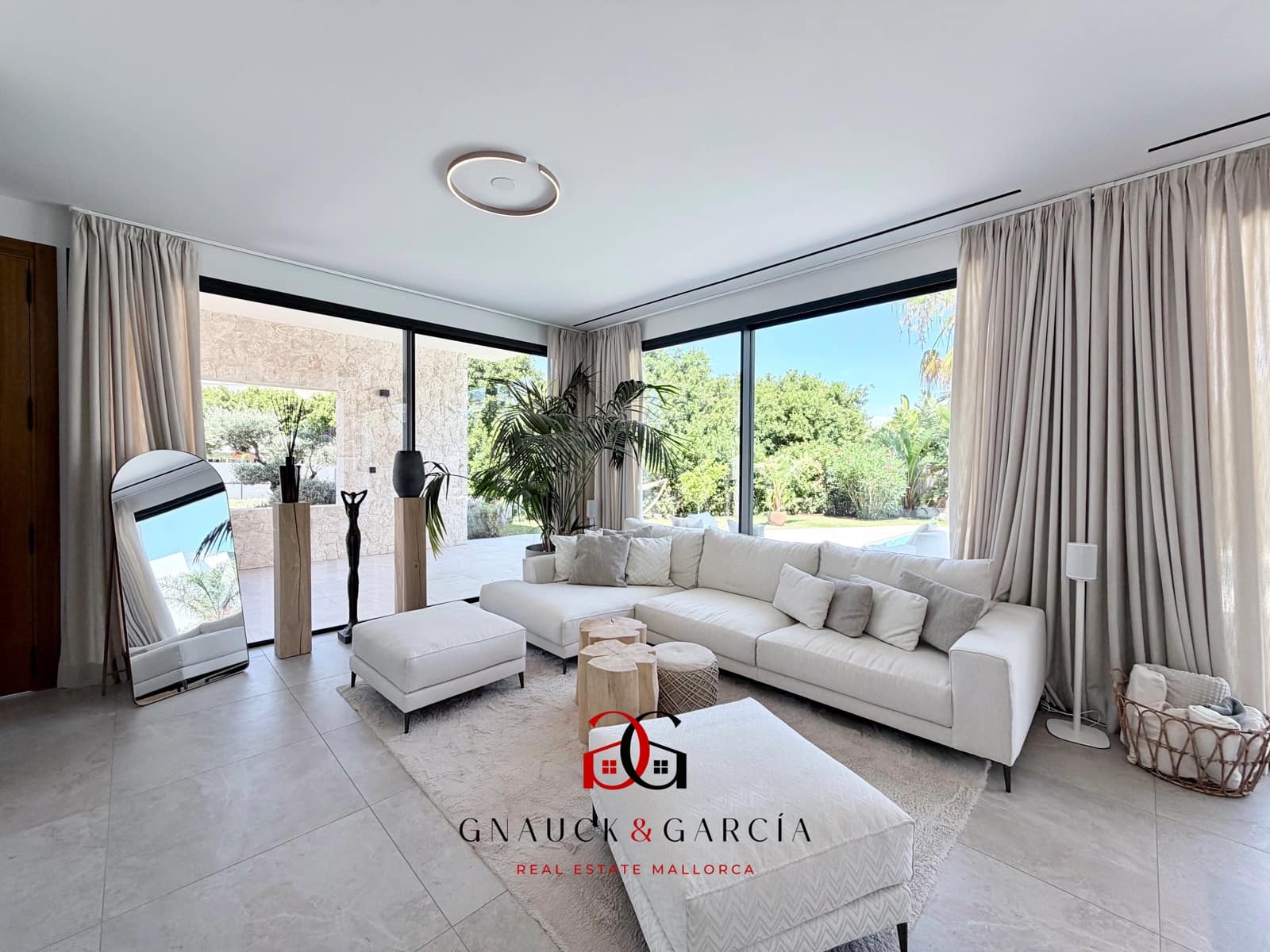 4 bedroom Villa for sale in Puig de Ros with pool garage - € 2,950,000 (Ref: 9932113)