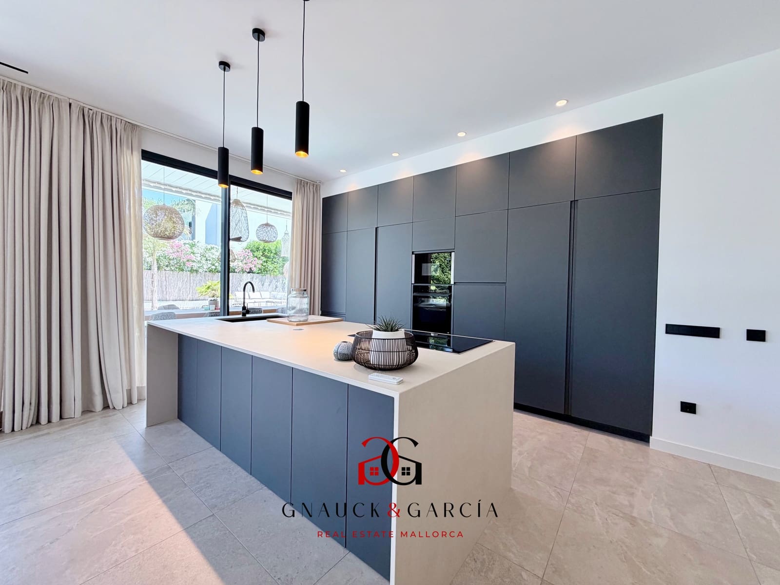 4 bedroom Villa for sale in Puig de Ros with pool garage - € 2,950,000 (Ref: 9932113)