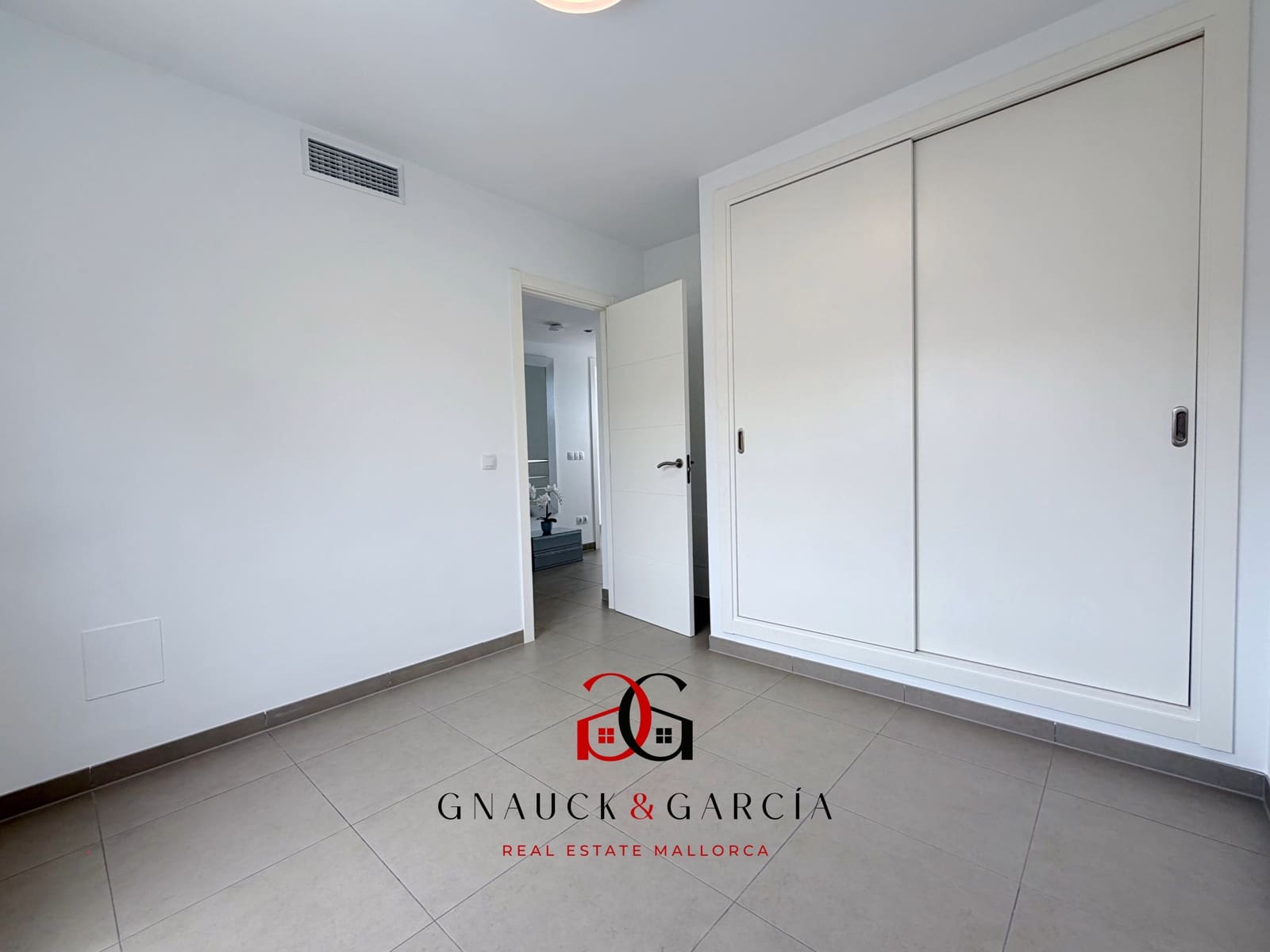 3 bedroom Villa for sale in Bellavista with pool garage - € 1,550,000 (Ref: 9961571)