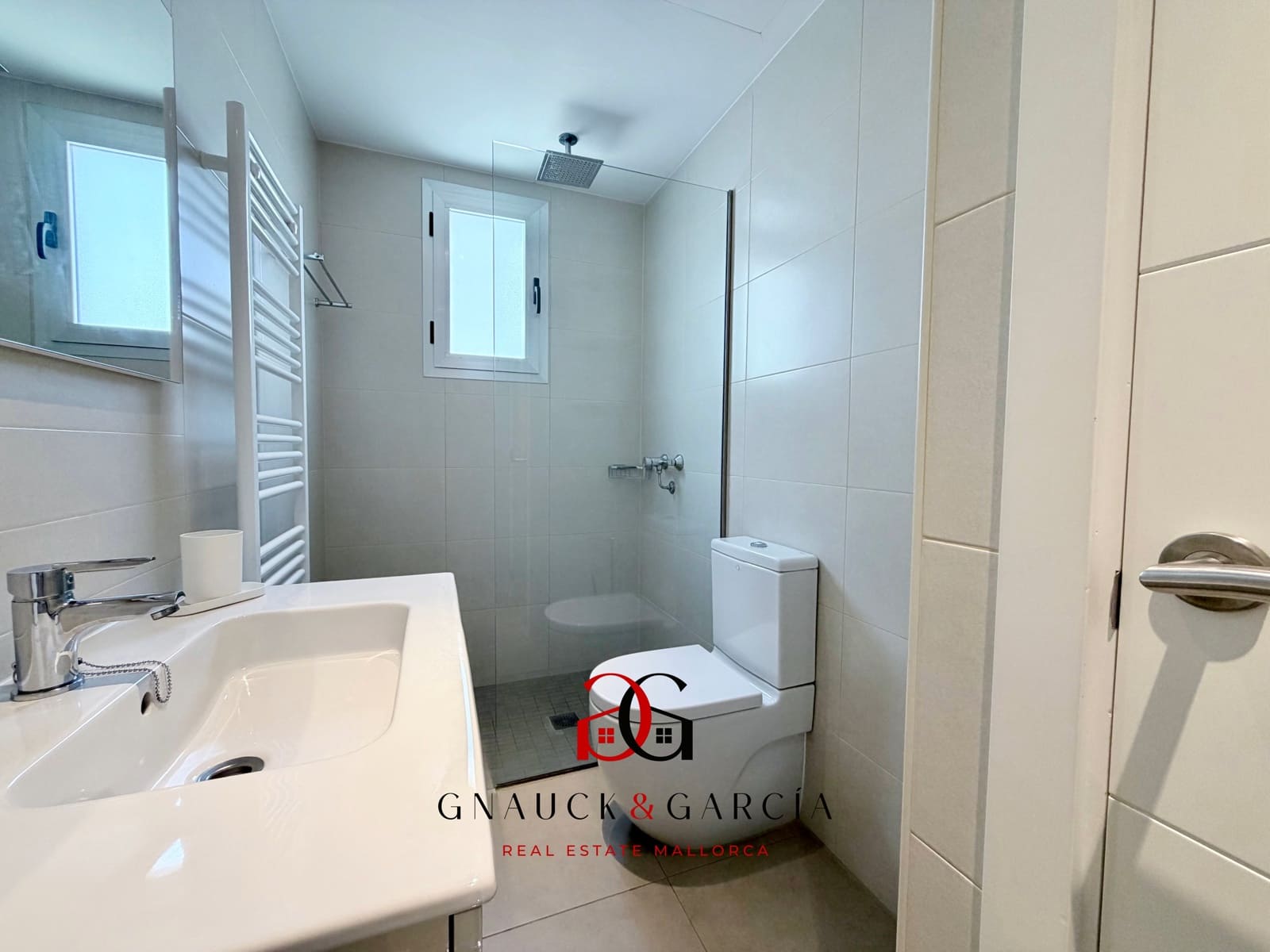 3 bedroom Villa for sale in Bellavista with pool garage - € 1,550,000 (Ref: 9961571)