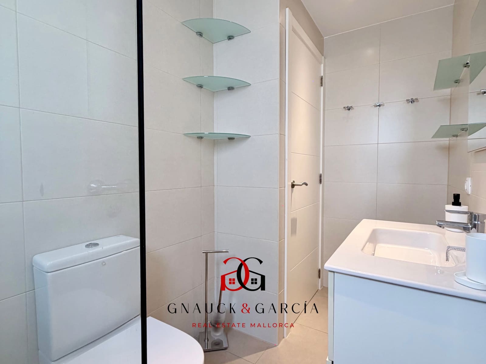3 bedroom Villa for sale in Bellavista with pool garage - € 1,550,000 (Ref: 9961571)