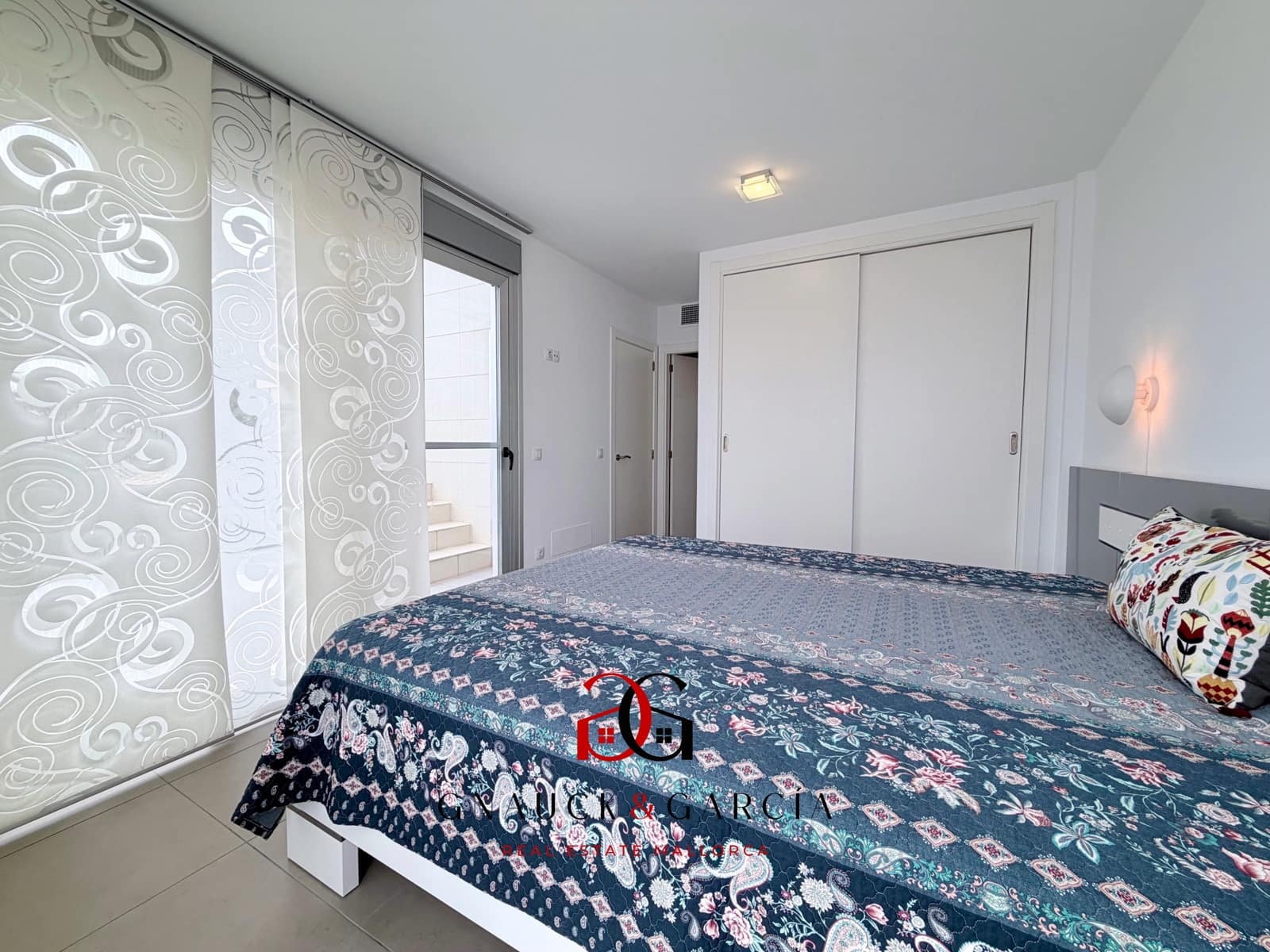 3 bedroom Villa for sale in Bellavista with pool garage - € 1,550,000 (Ref: 9961571)