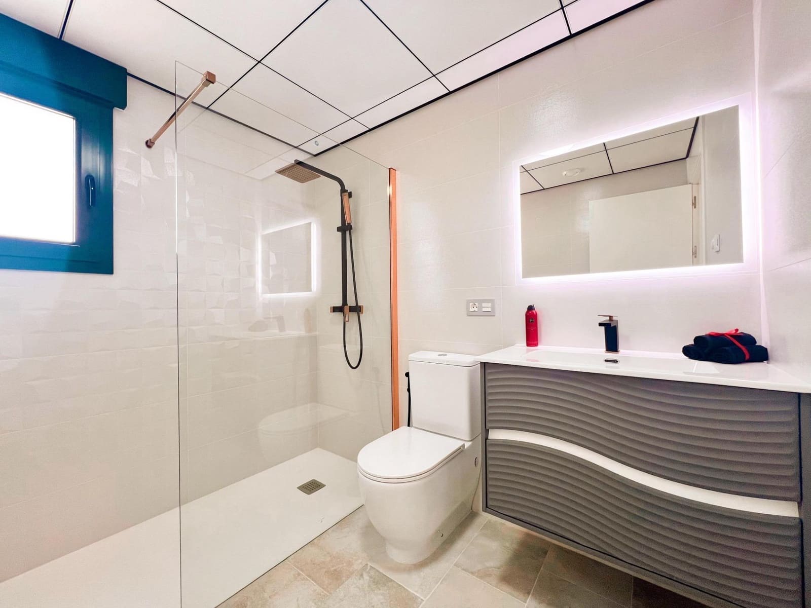 3 bedroom Villa for sale in Cabo Cervera, Torrevieja with pool €