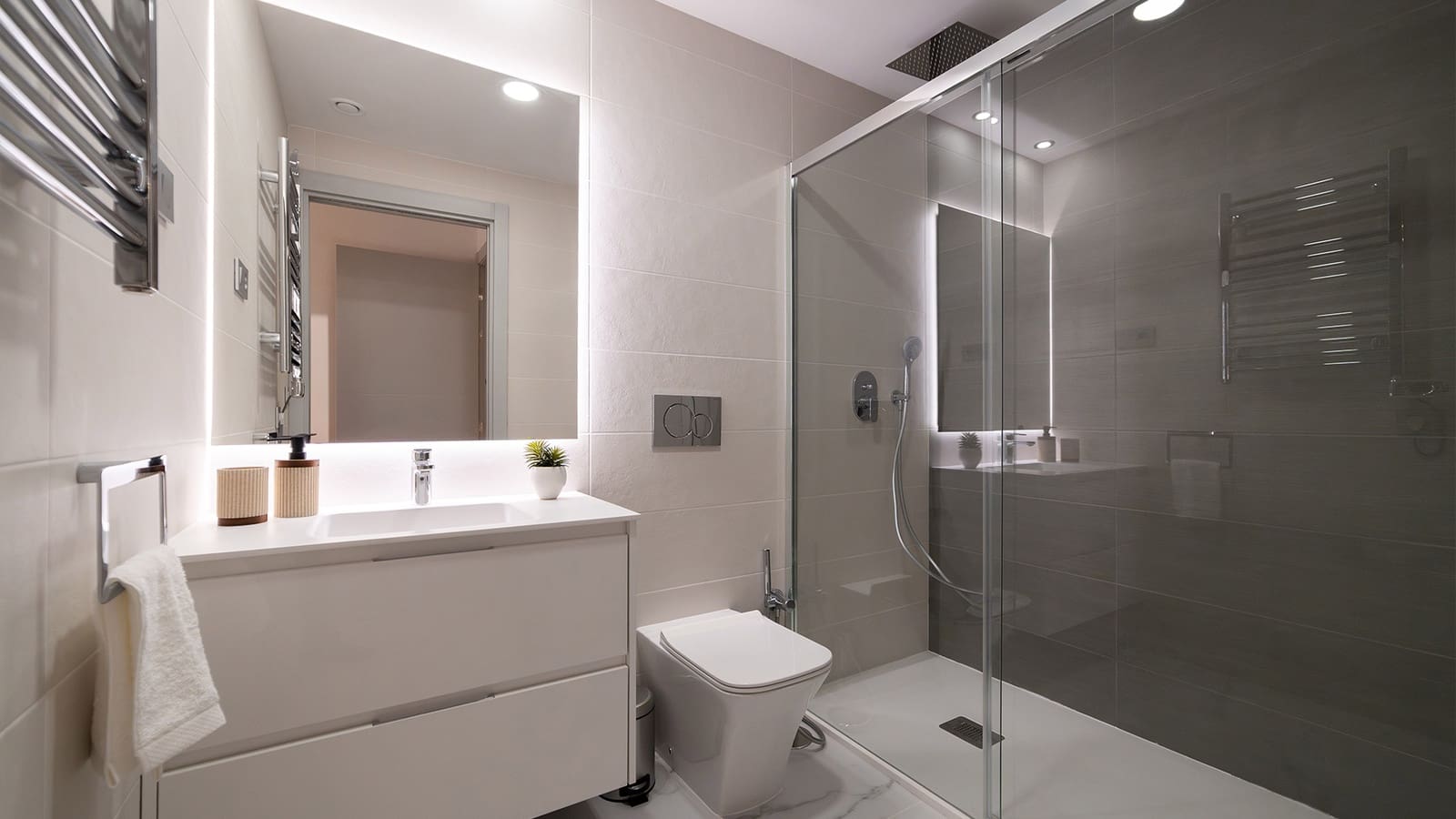 3 makuuhuone Huoneisto myytävänä paikassa Benidorm mukana uima-altaan - 601 000 € (Ref: 10024469)