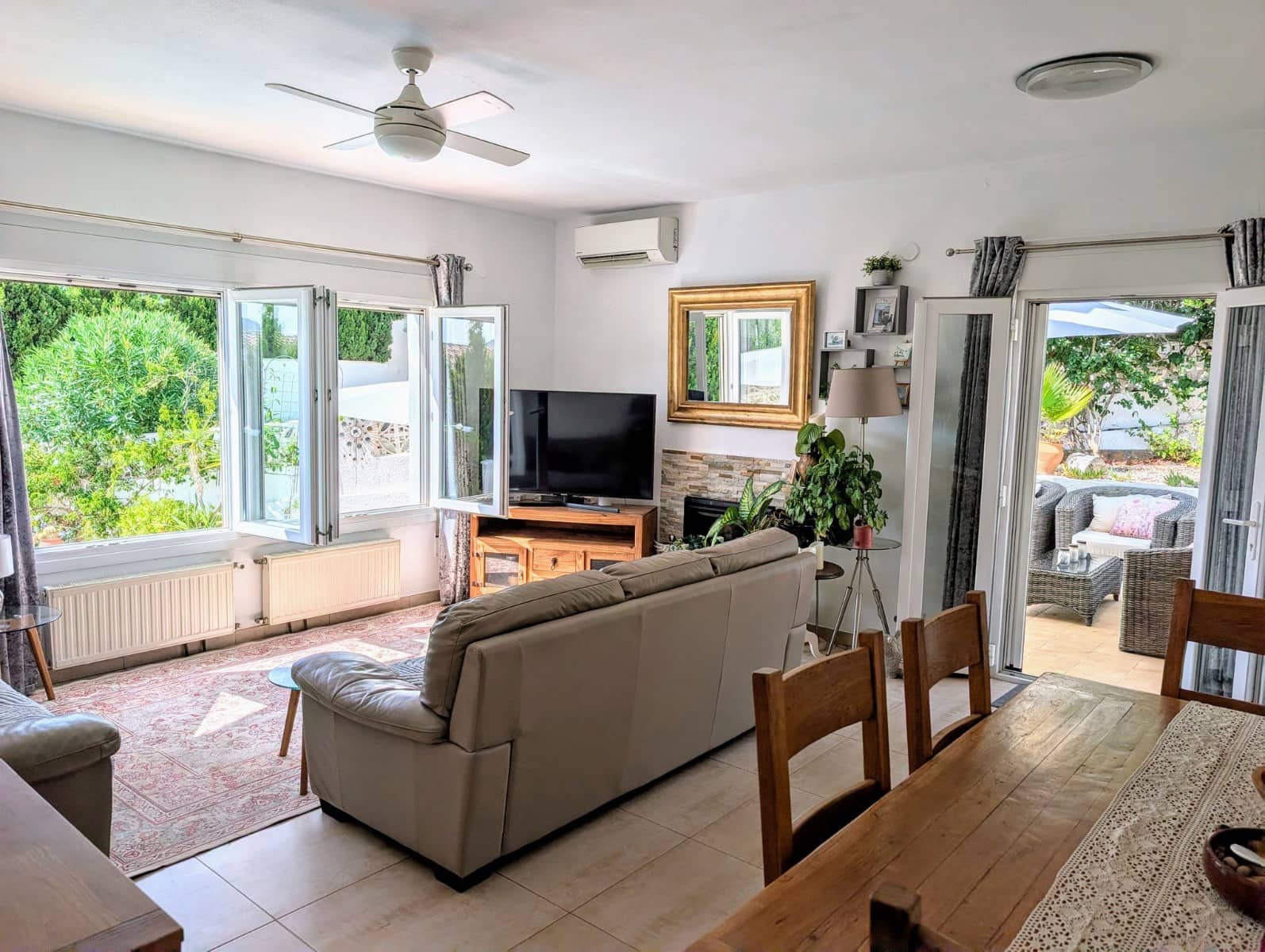 3 bedroom Villa for sale in Moraira with pool garage - € 699,000 (Ref: 10024472)