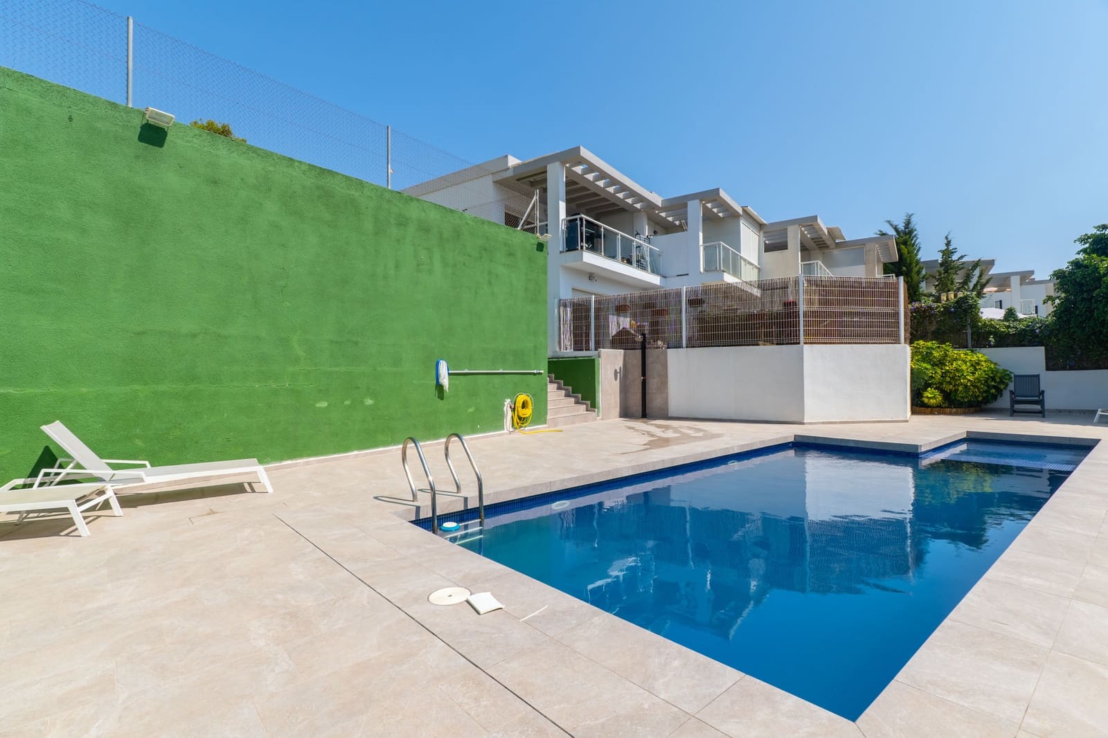 3 chambre Villa/Maison à vendre à Calpe / Calp avec piscine garage - 340 000 € (Ref: 10024477)