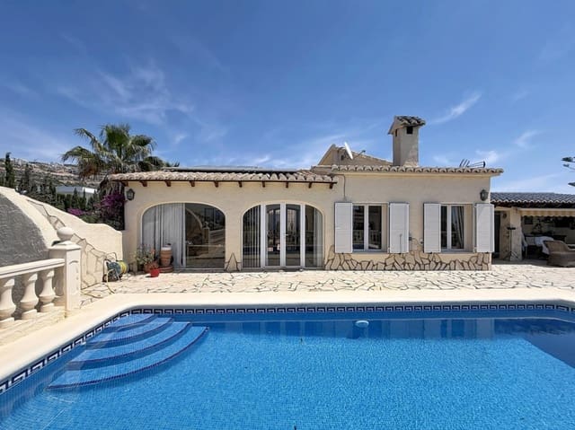 3 chambre Villa/Maison à vendre à Benitachell / Benitatxell avec piscine garage - 750 000 € (Ref: 10041559)