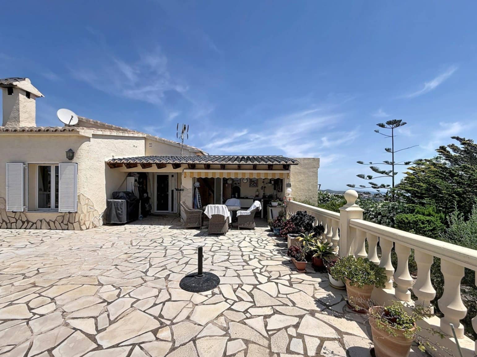 3 chambre Villa/Maison à vendre à Benitachell / Benitatxell avec piscine garage - 750 000 € (Ref: 10041559)
