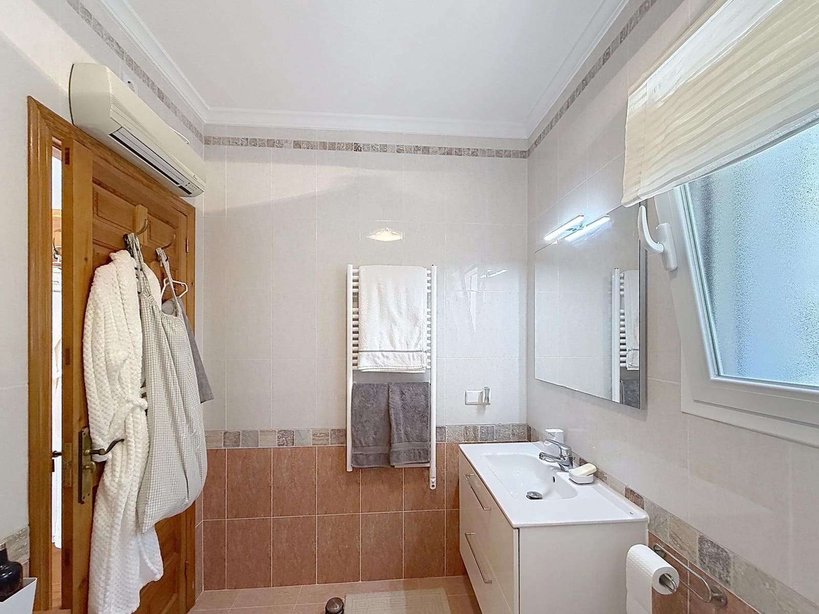 4 chambre Villa/Maison à vendre à Benitachell / Benitatxell avec piscine garage - 785 000 € (Ref: 10041566)