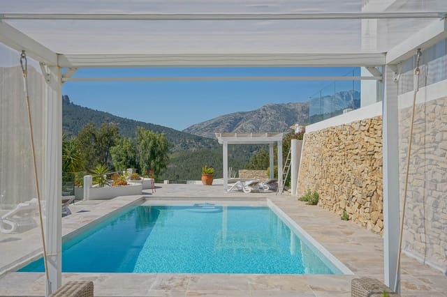 5 soverom Villa til salgs i Benissa med svømmebasseng garasje - € 2 480 000 (Ref: 10041569)