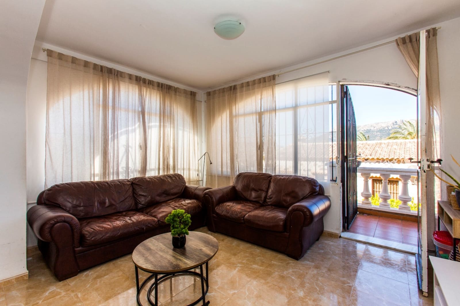 3 sovrum Villa till salu i Calpe / Calp med pool garage - 490 000 € (Ref: 10041572)