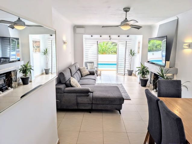 3 camera da letto Villa in vendita in Benissa con piscina garage - 625.000 € (Rif: 10045667)