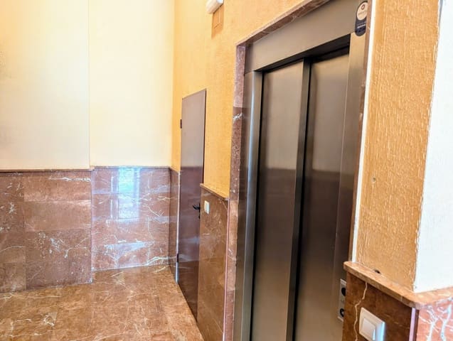 3 soverom Leilighet til salgs i Teulada Pueblo, Teulada-Moraira med garasje - € 199 000 (Ref: 10055591)