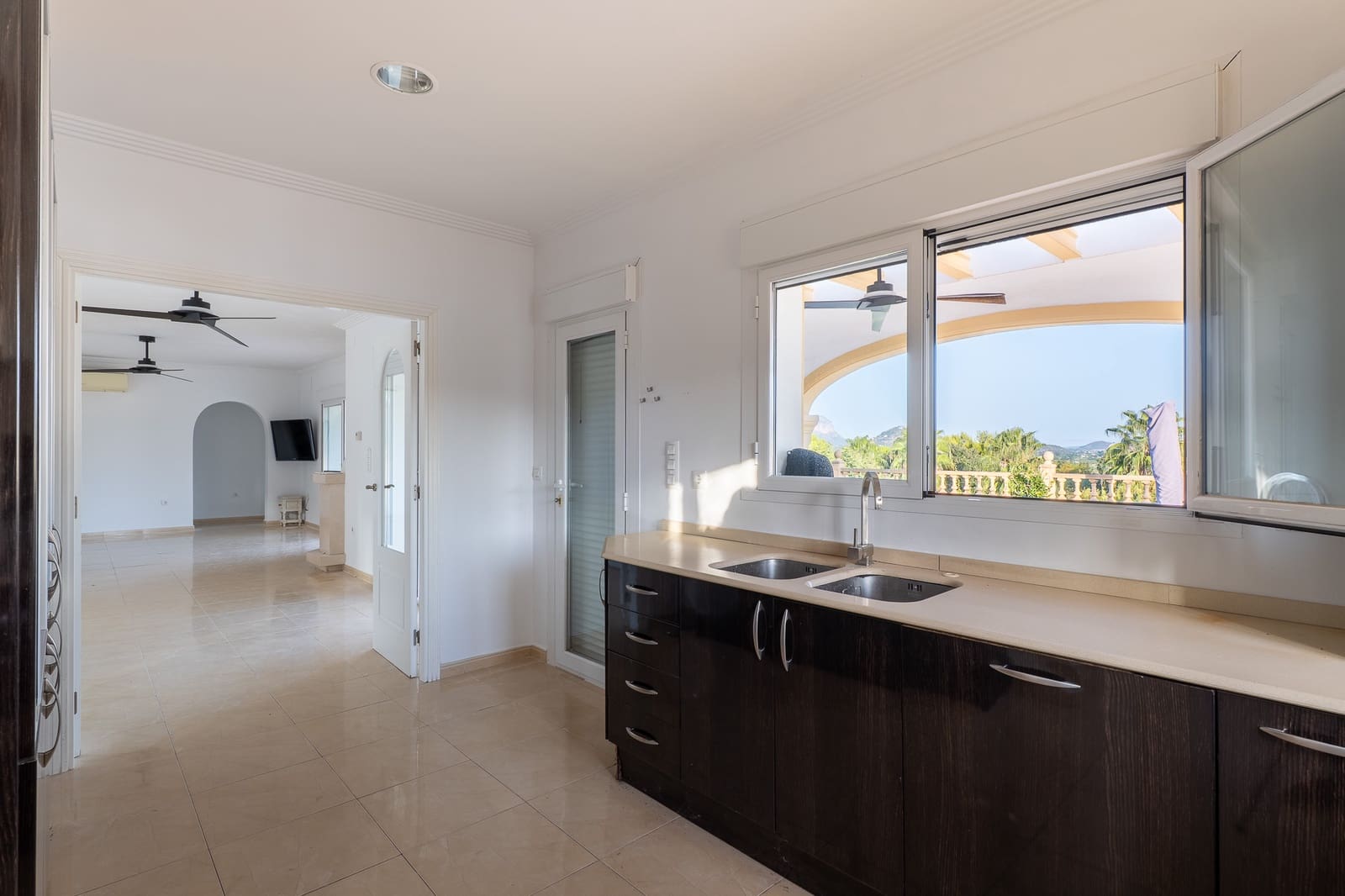 4 Zimmer Villa zu verkaufen in Beniarbeig mit Pool Garage - 850.000 € (Ref: 10059496)