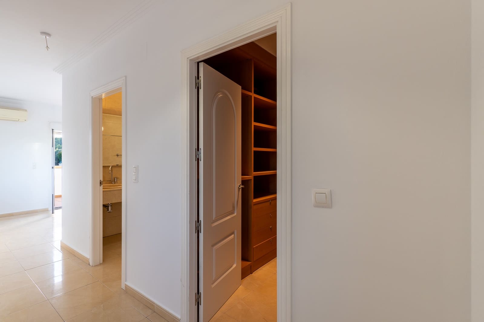 4 Zimmer Villa zu verkaufen in Beniarbeig mit Pool Garage - 850.000 € (Ref: 10059496)
