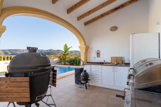 4 camera da letto Villa in vendita in Beniarbeig con piscina garage - 850.000 € (Rif: 10059496)