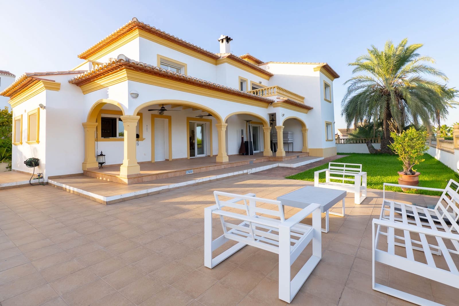 4 Zimmer Villa zu verkaufen in Beniarbeig mit Pool Garage - 850.000 € (Ref: 10059496)