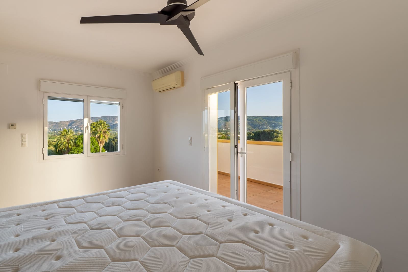 4 Zimmer Villa zu verkaufen in Beniarbeig mit Pool Garage - 850.000 € (Ref: 10059496)